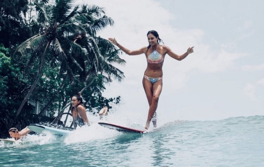 Surfing - Sri Lanka