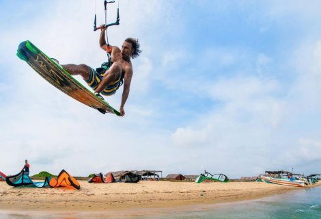 Kitesurfing - Sri Lanka