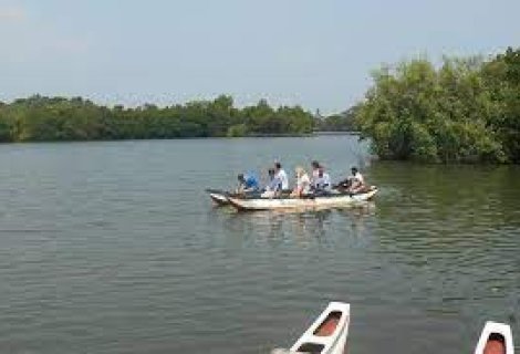 Koggala Lake Safari - Sri Lanka